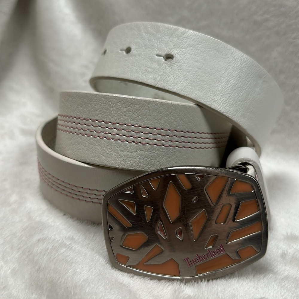 BEAUTIFUL TIMBERLAND WHITE & PINK LEATHER BELT AND METAL DEDIGNED  BUCKLE, L